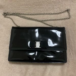 Salvatore Ferragamo black patent leather Ginny shoulder bag